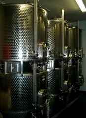 Cuve inox Domaine de Chantegrive