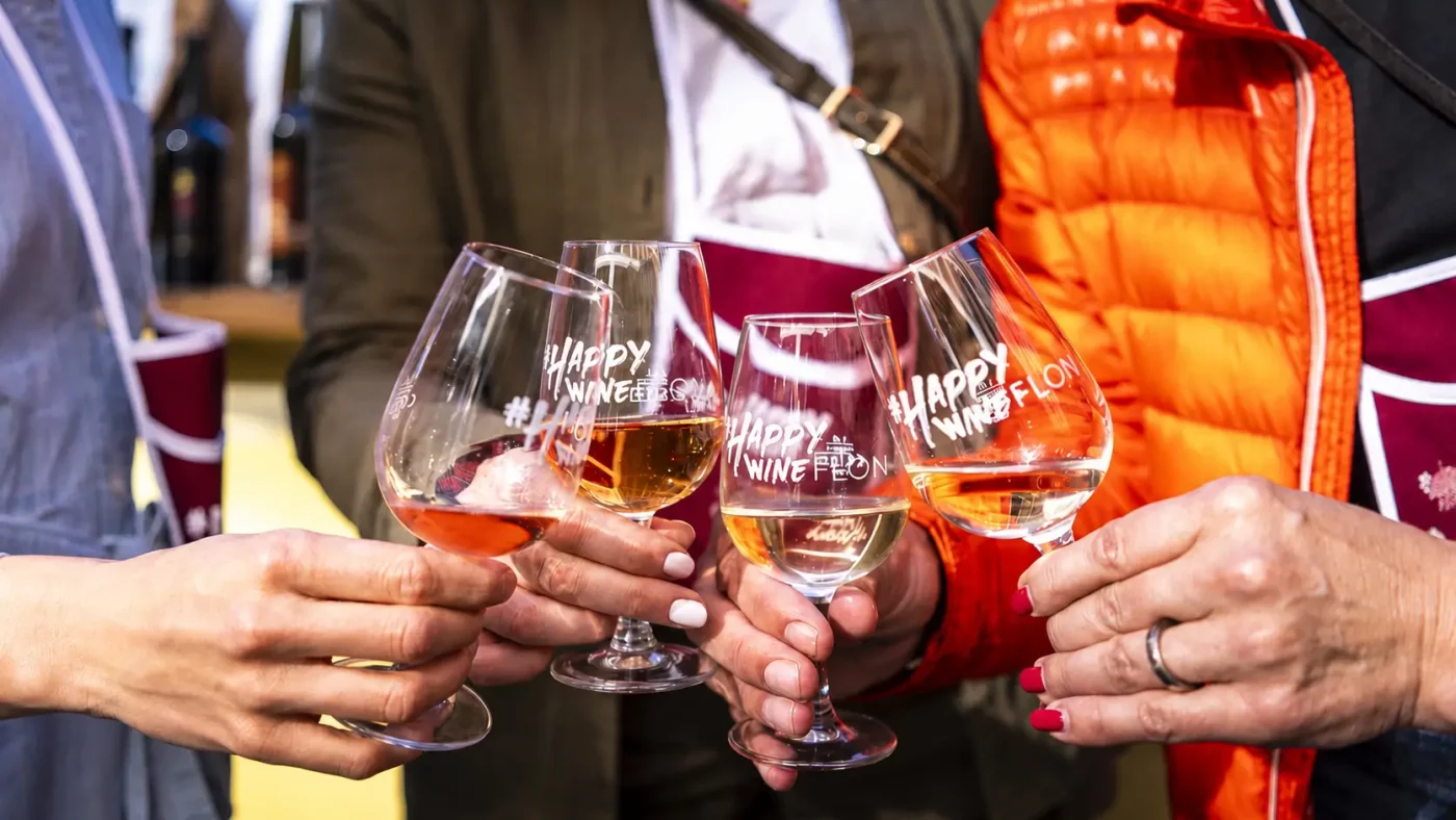 Happy wine Quartier du Flon Lausanne Domaine de Chantegrive